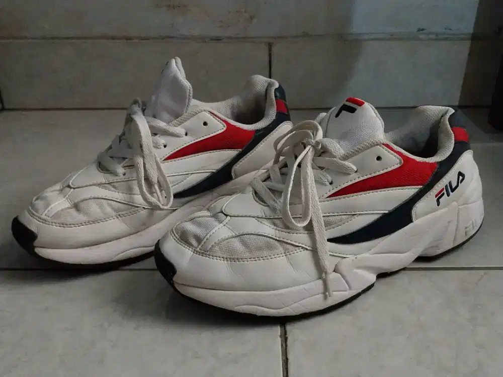 Sepatu Fila Size 41