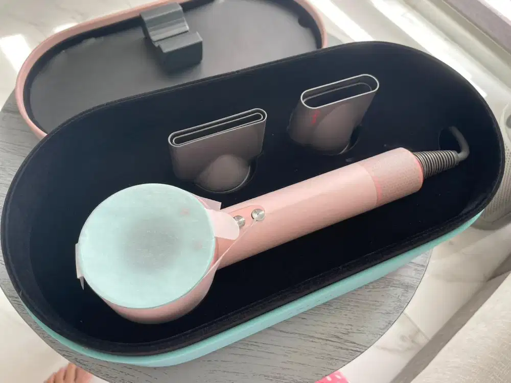 Dijual Hair dryer Dyson