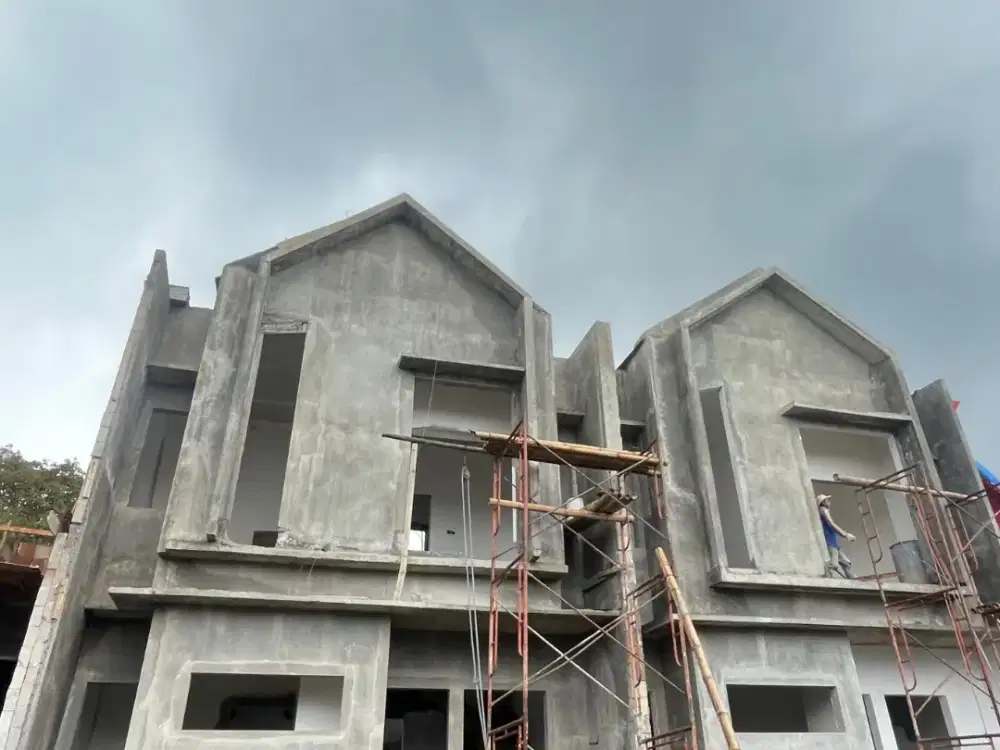 Cluster Villa Mewah 2 Lantai 5 Menit Dari Alun - Alun Kota Wisata Batu