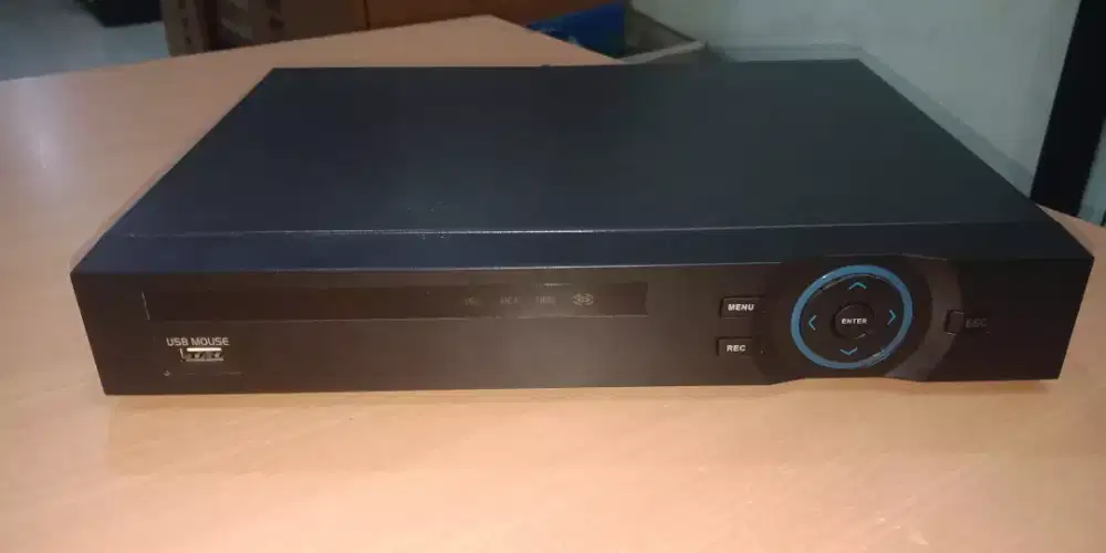 NVR merk xmeye model N7908F