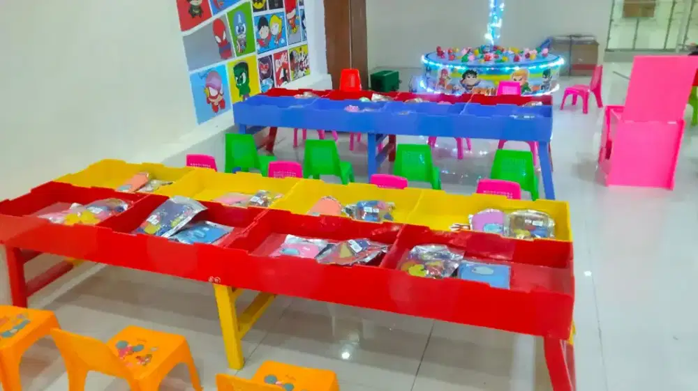 Promo 1 set meja pasir kinetik lengkap mainan cetakan