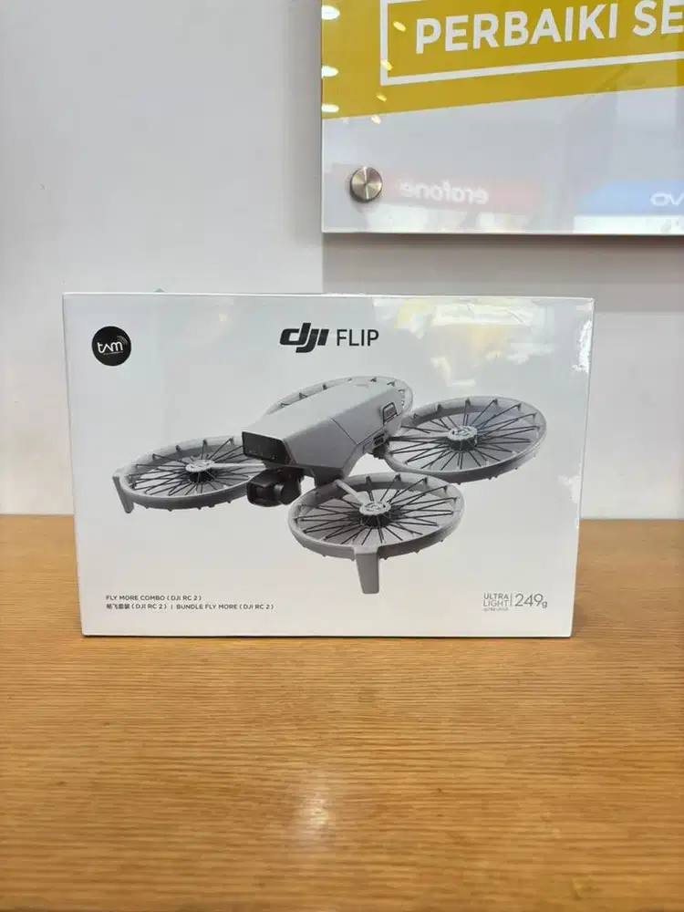 DJI Flip Fly More Combo (RC 2)
