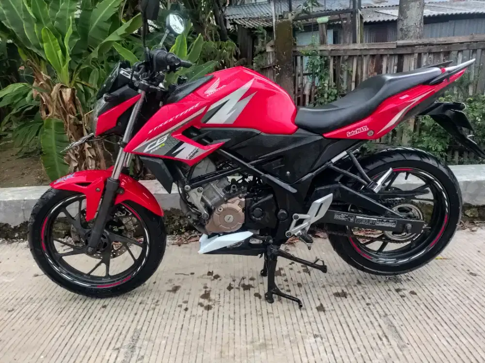 CB 150 R 2016 W Gresik