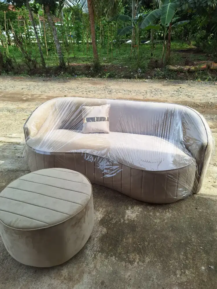 Sofa oval 2meter 1meja bulat