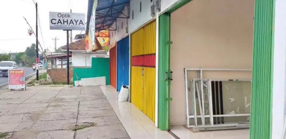 Disewakan kios/toko murah pinggir jalan daerah gang pu