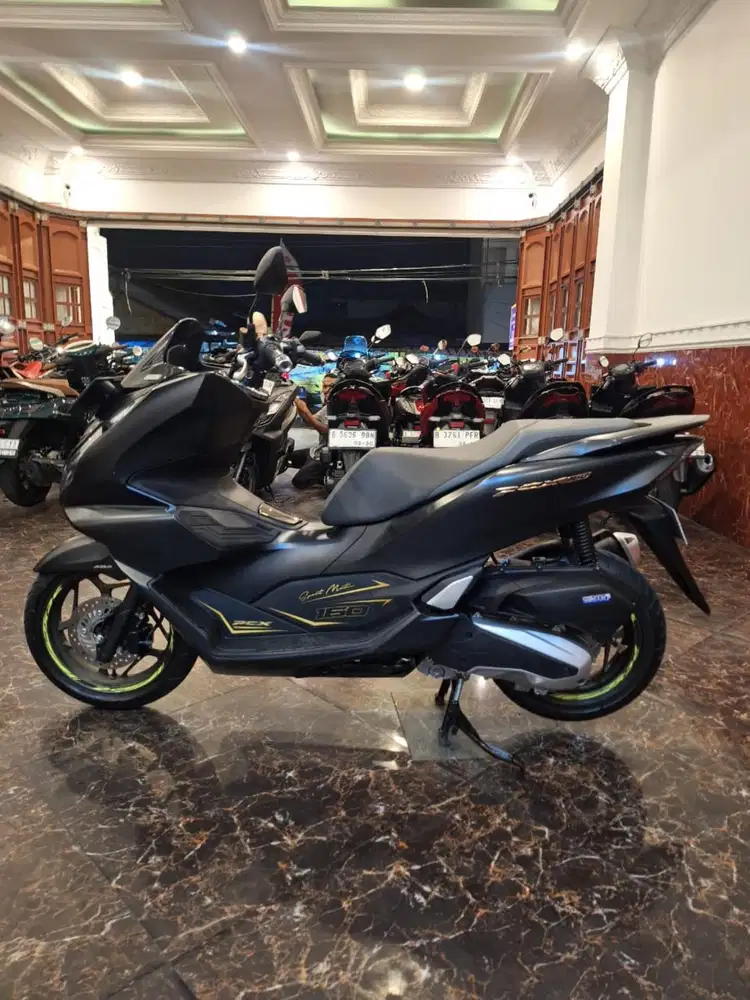 HUB KIKI DP 1 JT PCX 160 ABS THN 2O24 PJK HDP KTP DAERAH BISA KREDIT