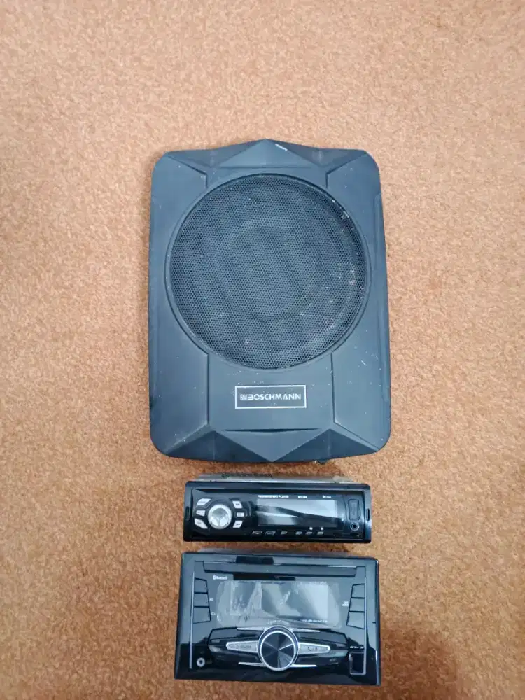 Jual 3 unit sekaligus 2 Head Unit dan 1 Subwoofer