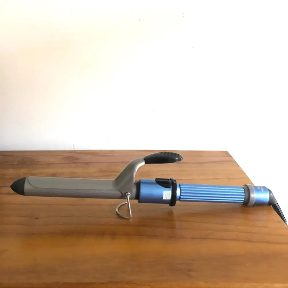 Catokan BabyLiss Curly Curling Iron Nano Titanium