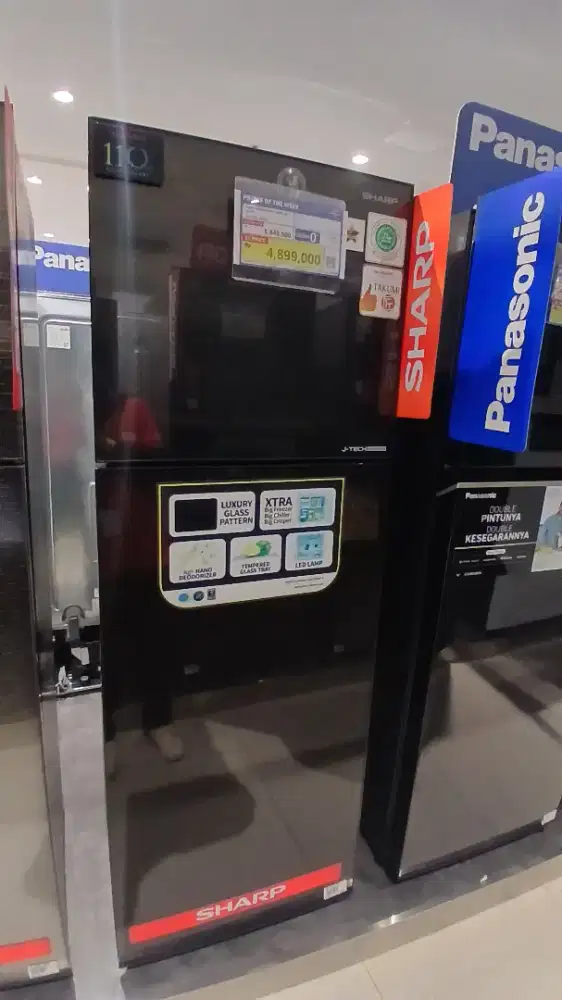 KULKAS SHARP REFRIGERATOR 2 DOOR