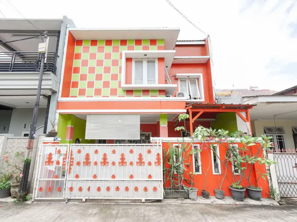 Rumah Strategis 8 menit ke Summarecon Mall Bekasi Bebas Banjir J-36870