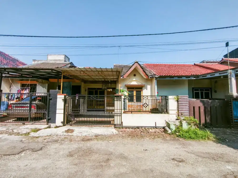 Rumah 1 Lt Minimalis 2 Mnt ke Stasiun Cilebut SHM Hadap Timur J-35777