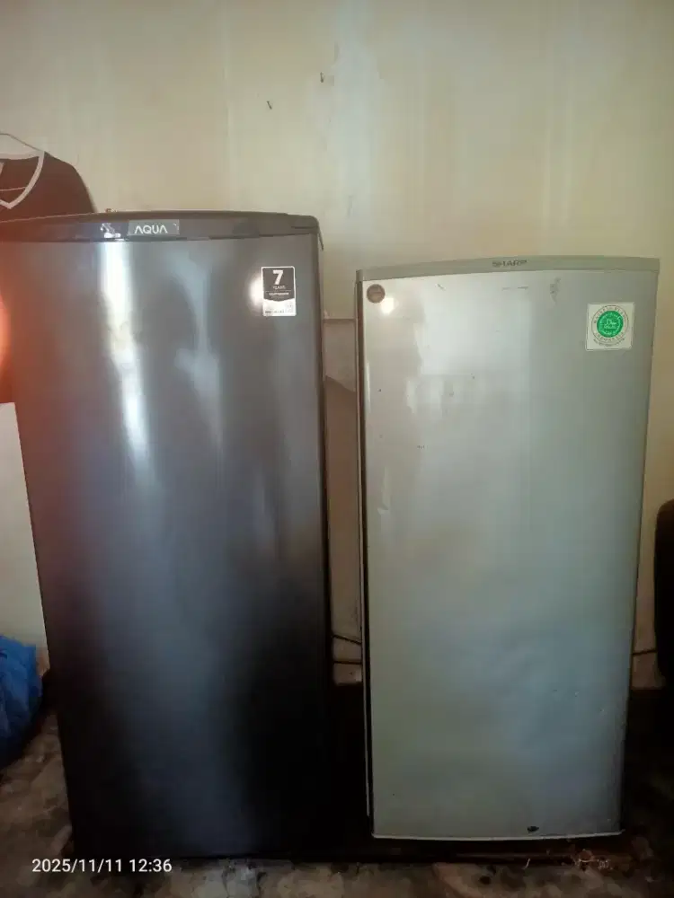 Di JUAL FREEZER 2 unit