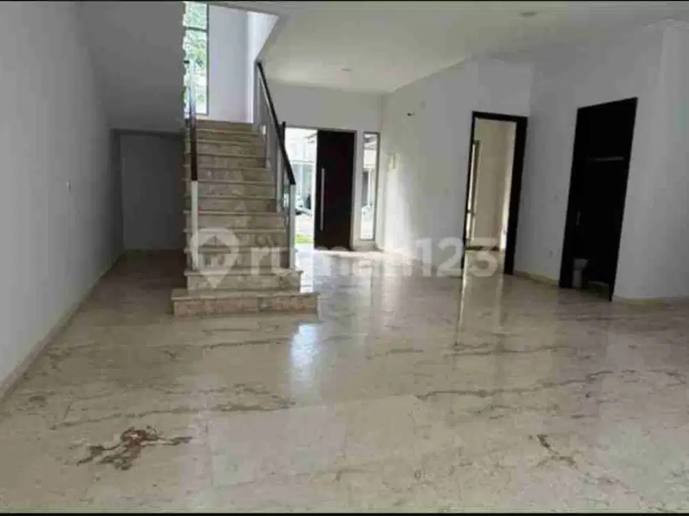 Rumah Golf Island 8x20 Rapih Siap Huni Cluster Bagus