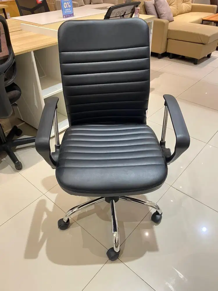 KURSI KANTOR KULIT MURAH