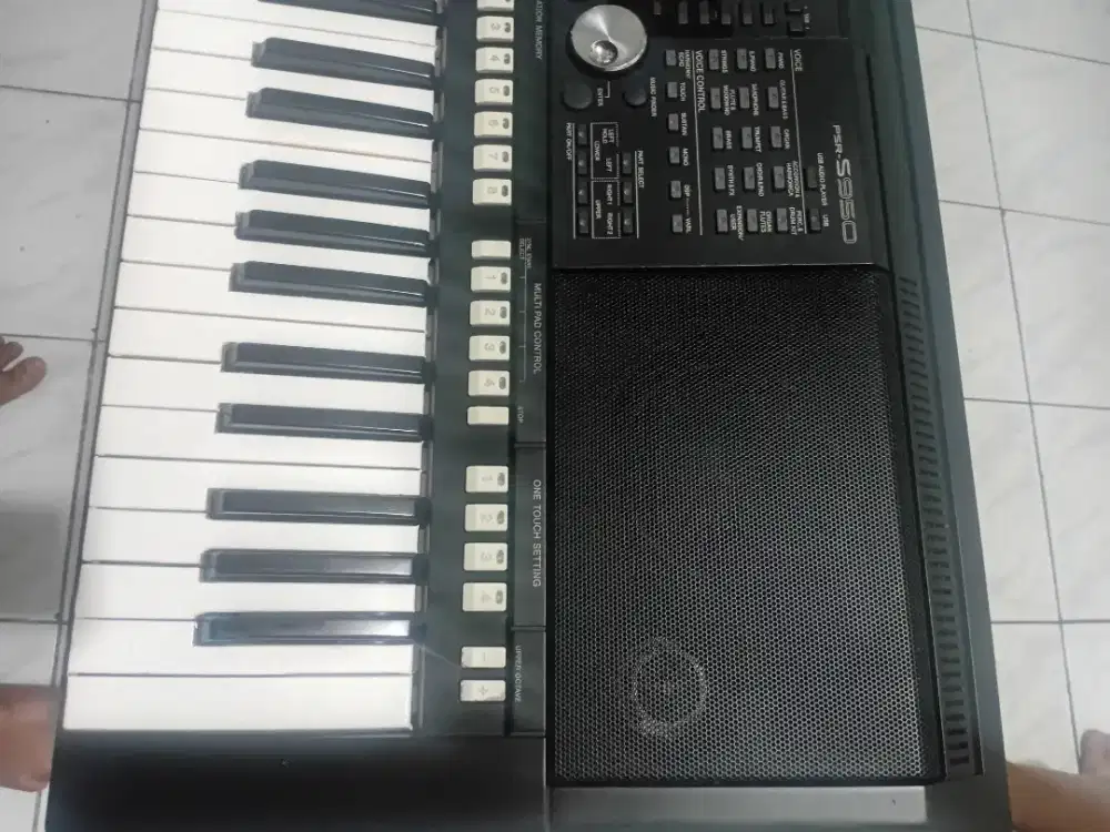 Dijual keyboard psr s950.