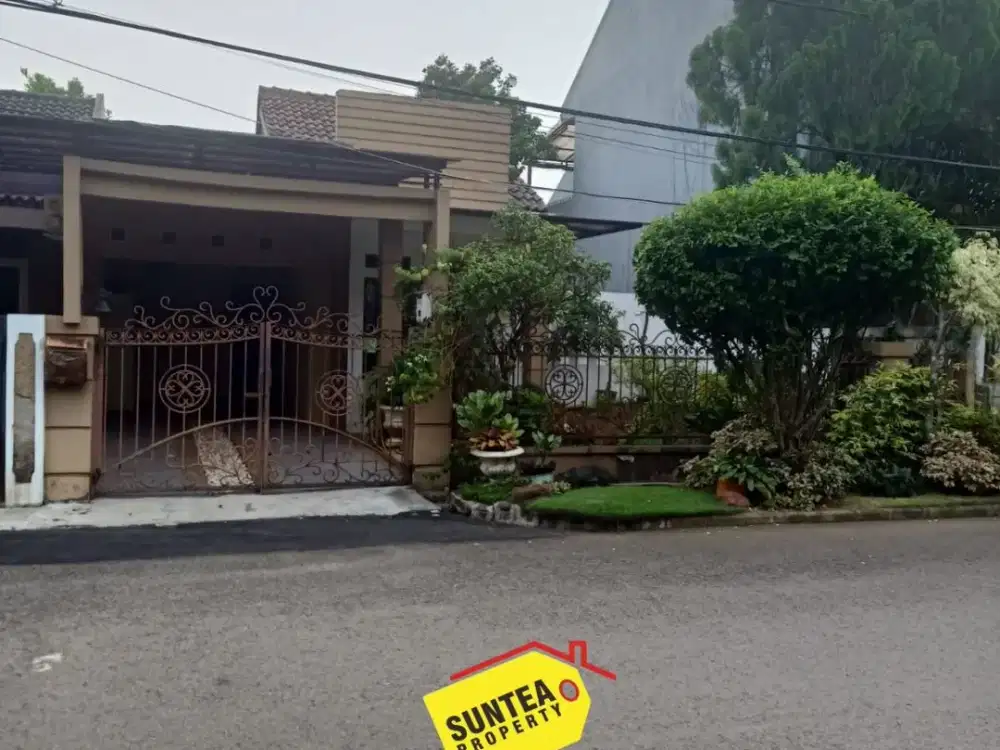 Jual Cepat Rumah Luas Siap Huni Strategis di Gretta Graha Raya Bintaro (SD)