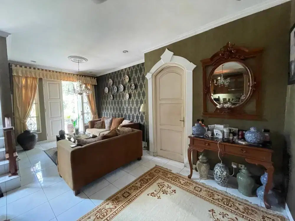 Jual Murah Rumah Luas Harga di bawah Pasar di Senayan Bintaro Sektor 9 (SD)