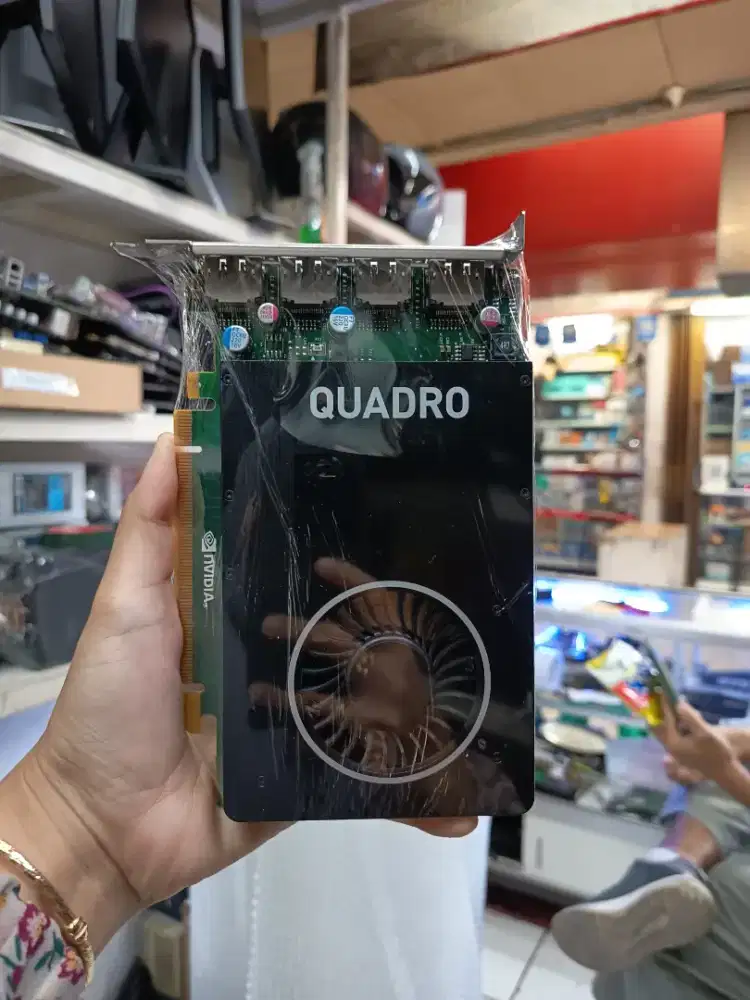 Vga quadro m2000 4 gb ddr5