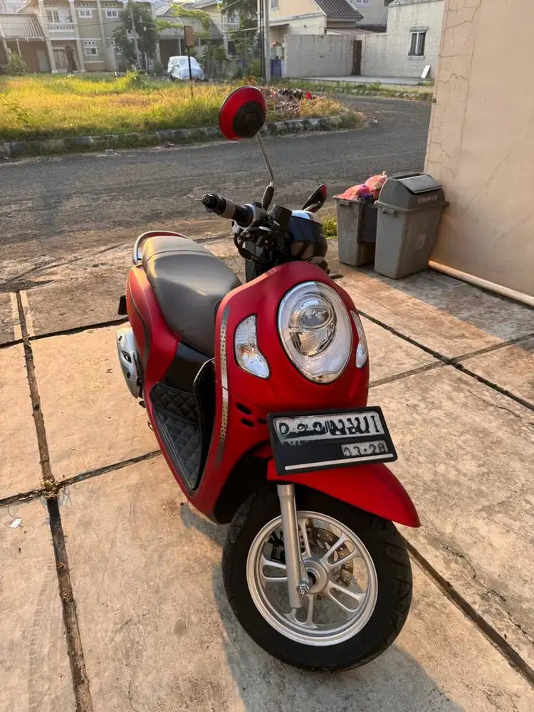 Scoopy Staylish 2023 Keyless