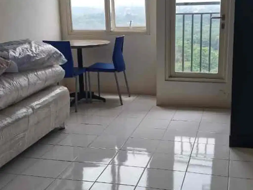 Disewakan Murah Apartemen Podomoro Golf View. Tipe Studio. Semi Furnished. Free IPL. Cimanggis.