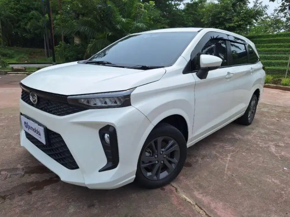 Daihatsu Xenia 1.3 R Bensin Matic 2022 PUTIH  KTYO