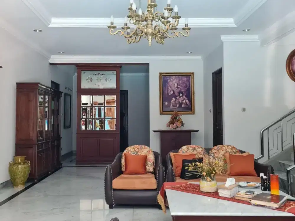 Di Jual Rumah Tropikal Indah Pangkalan Jati Cinere Depok