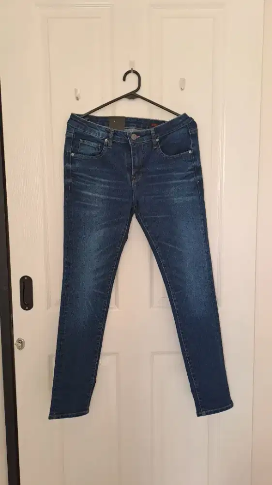 Jeans wanita Skinny Basic size 32