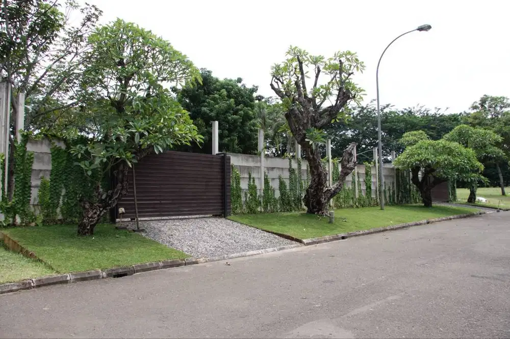 Dijual Kavling Bukit Golf BSD, View Lapangan Golf, Bentuk Irregular