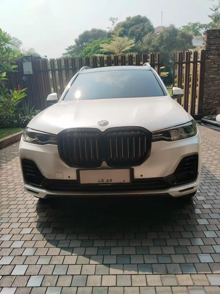 [TERMURAH!] BMW X7 2020 Pure Excellence Pakai 2021 Opulence Model X5