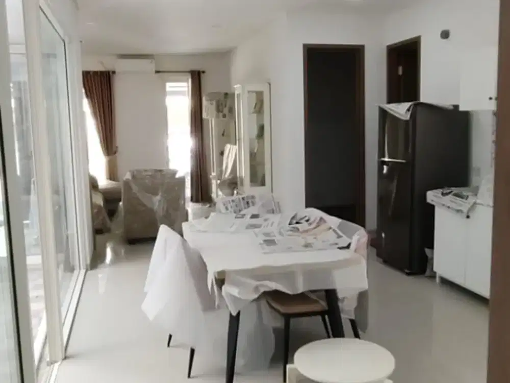 Graha Natura Rumah Full Furnish Baru Gress disewakan - Belum pernah di tempati