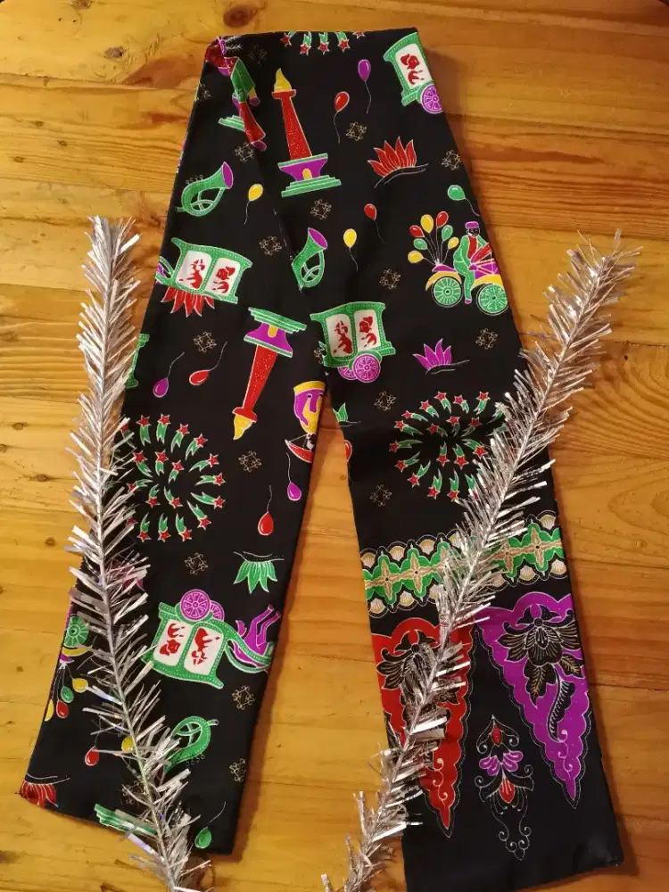 Cukin warna  hitam  - HSC 2025