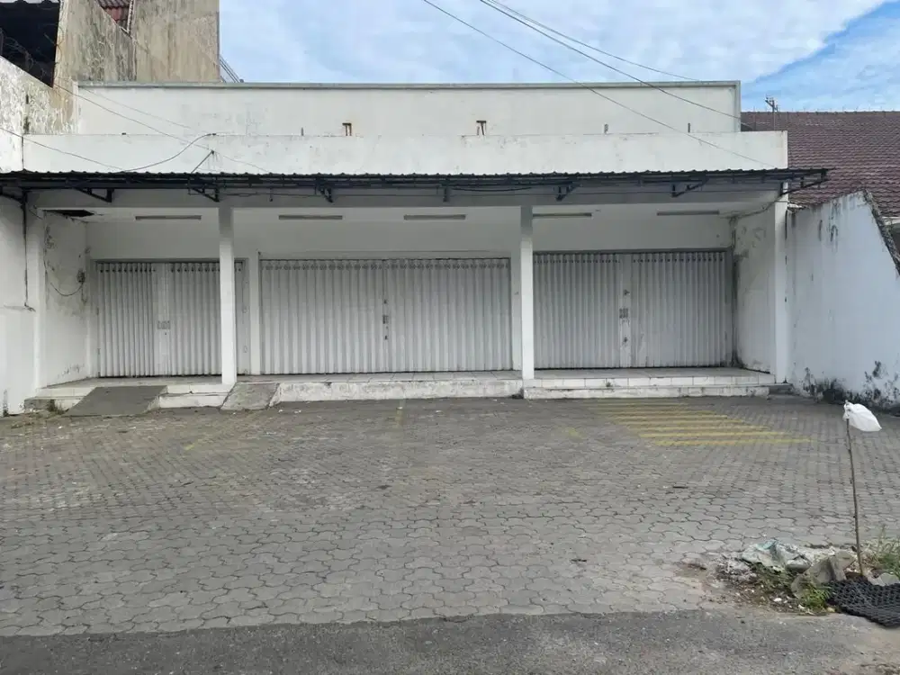 TEMPAT USAHA KOMERSIAL RAYA JEMURSARI, COCOK UNTUK SEGALA USAHA