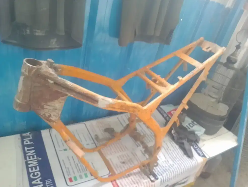 Rangka trail custom pnp mesin tiger dan gl series mesin yang lainnnya.