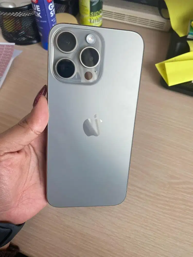 Dijual hp iphone 15 pro max 512gb ori ibox