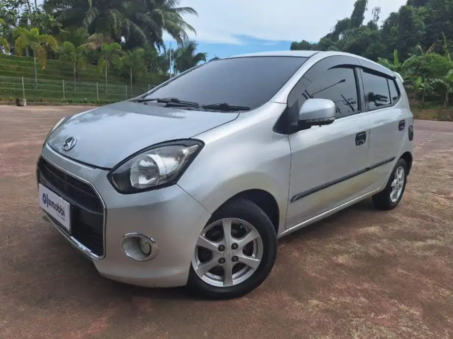 DP MURAH DAIHATSU AYLA 1.0 X BENSIN AT 2014 SILVER BSII