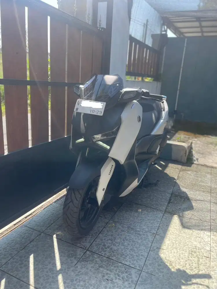 Xmax Connected 2024 Akhir