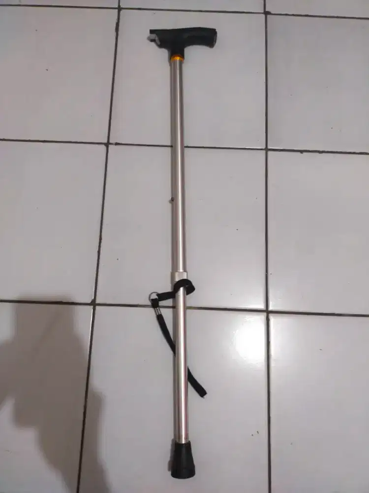 Tongkat Bantu Jalan