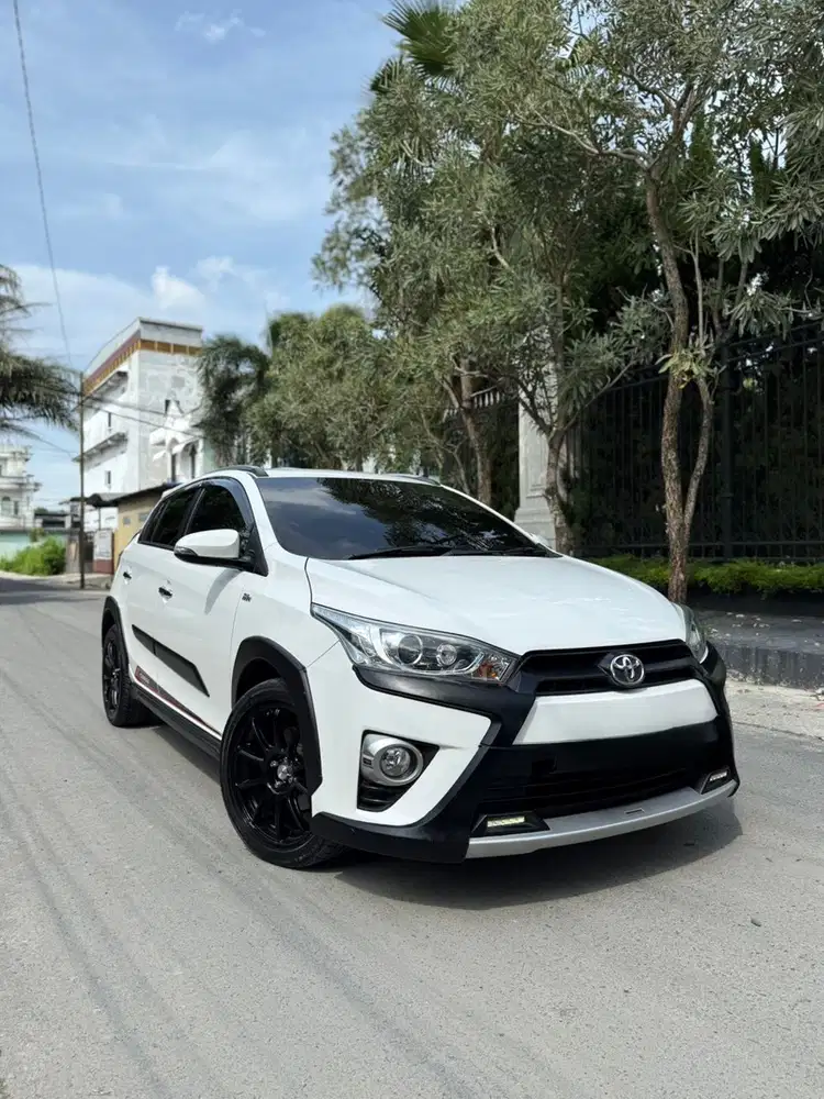 Yaris Heykers CVT 2017 Putih Jazz 2018/2019