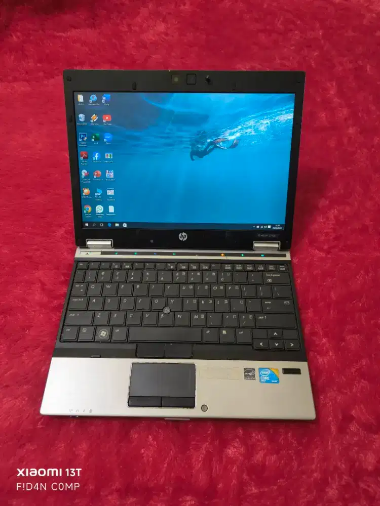Dijual laptop hp elitebook 2540p kencang,intel core i7,ram 8 gb