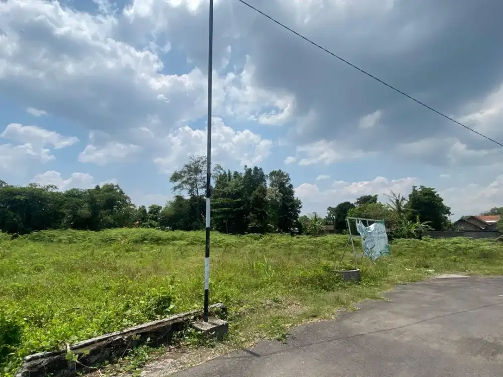 Area Purwomartani 1,7 Jt/m 8 Menit Jl. Tajem Maguwoharjo