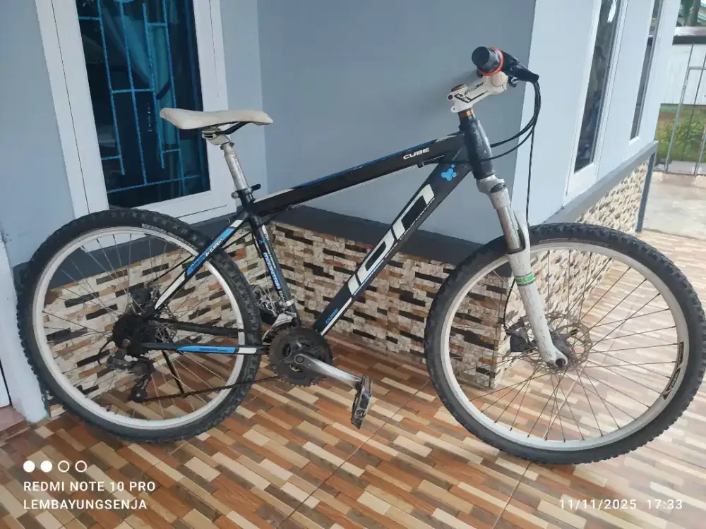 Sepeda gunung element