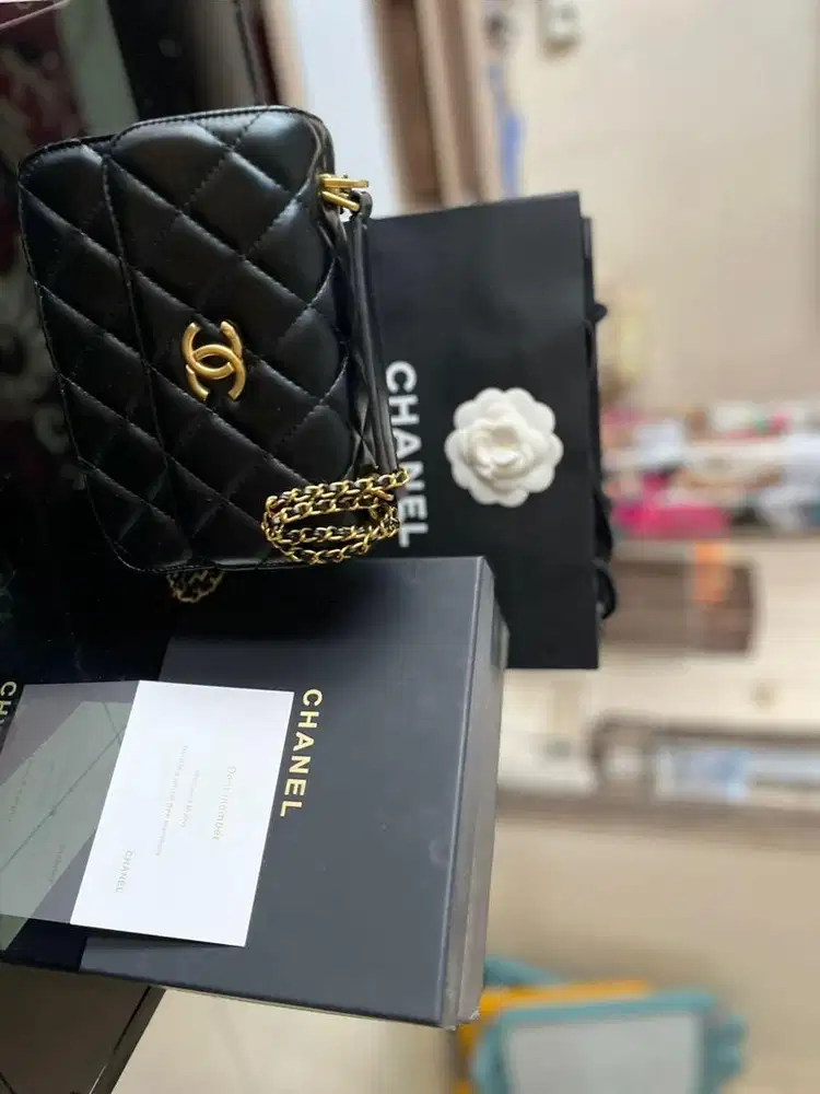 Chanel Mini Flap Bag (Black)