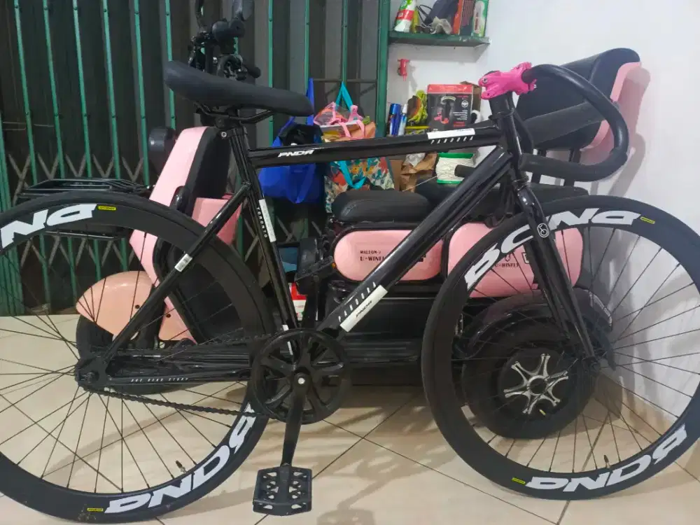 sepeda fixie warna hitam pandora