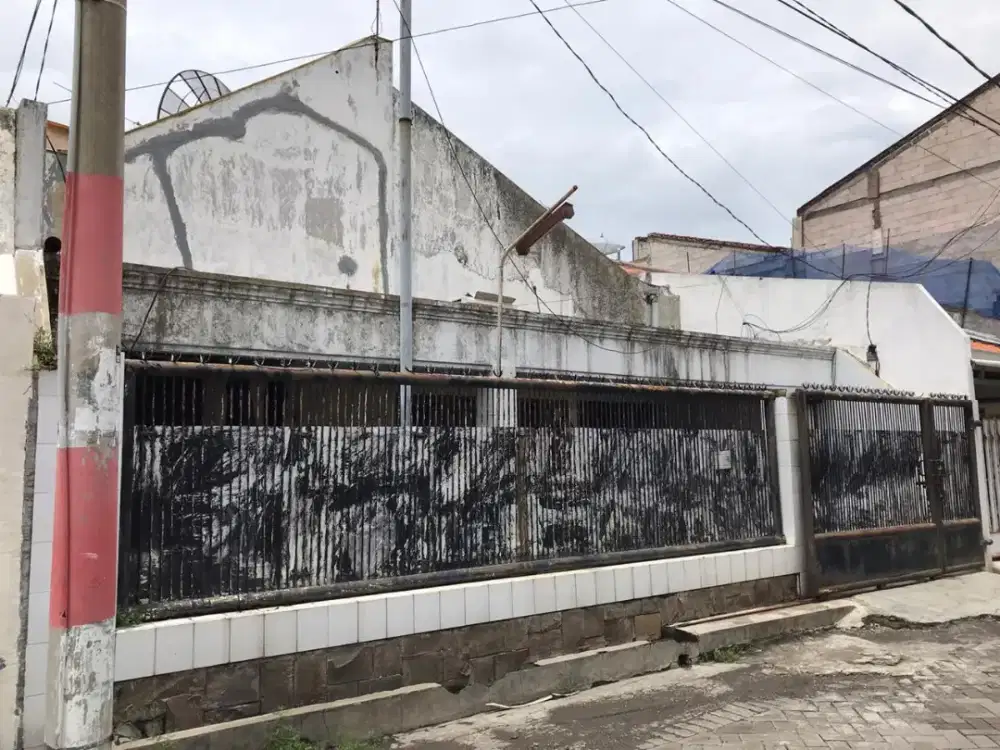 DIJUAL RUMAH DI JL VIRGO SURABAYA DEKAT GALAXY MALL SIAP HUNI