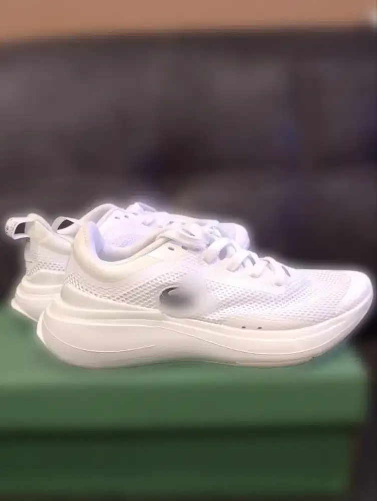 Sneakers pria/wanita