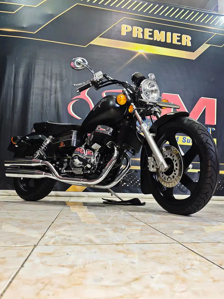 Benelli PE 250cc  2cilinder super moge murah.Anugerah motor rungkut
