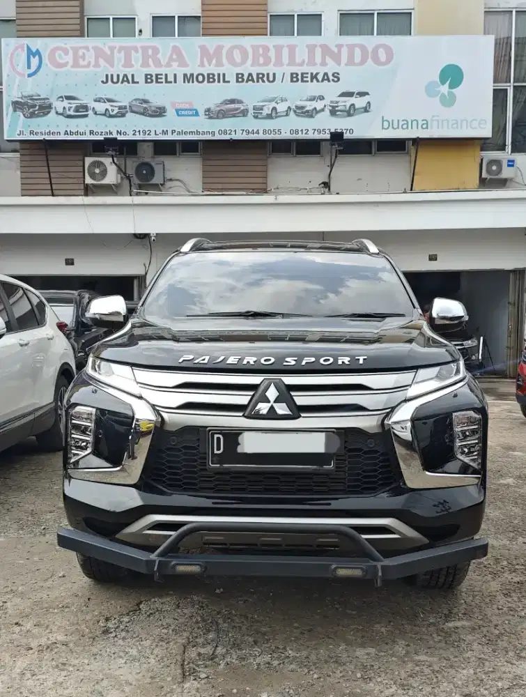 Pajero Dakar 4x2 AT 2022 hitam istimewa dp 55 jt