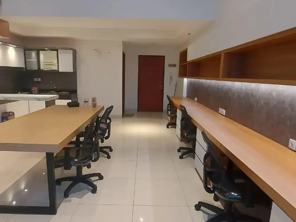 SOHO Roseville 2 Lantai Luas 106sqm Fully Furnish - Fasilitas Lengkap