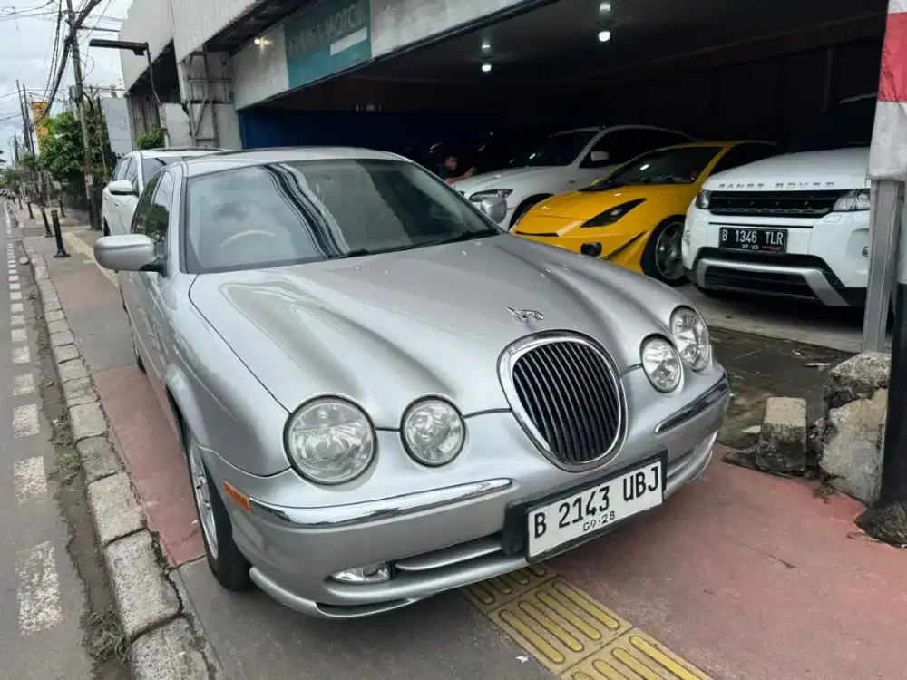 Jaguar S type th 2000 istimewa siap pakai