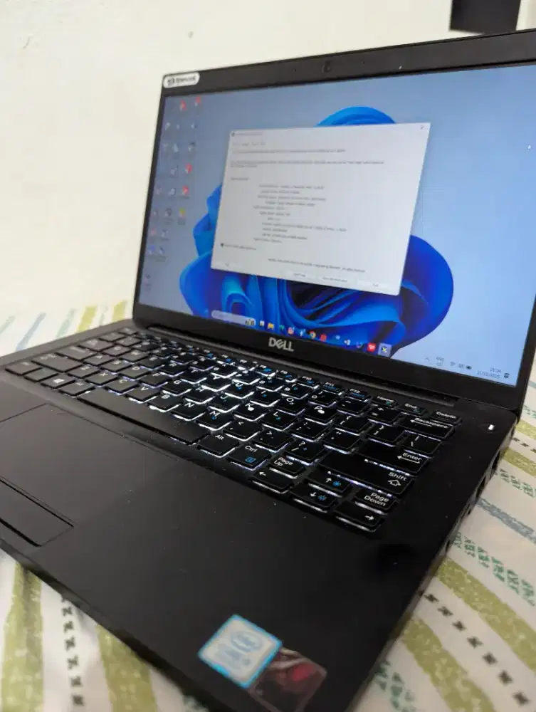 Laptop dell 7390 touchscreen